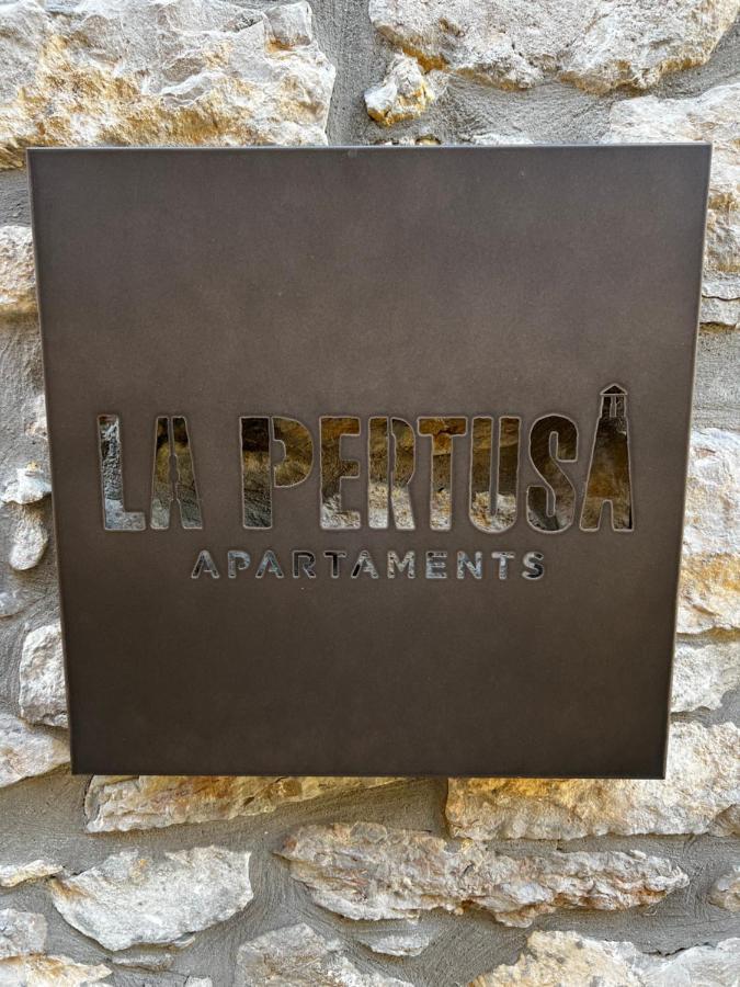 Apartaments La Pertusa 1R Piso Corca  المظهر الخارجي الصورة