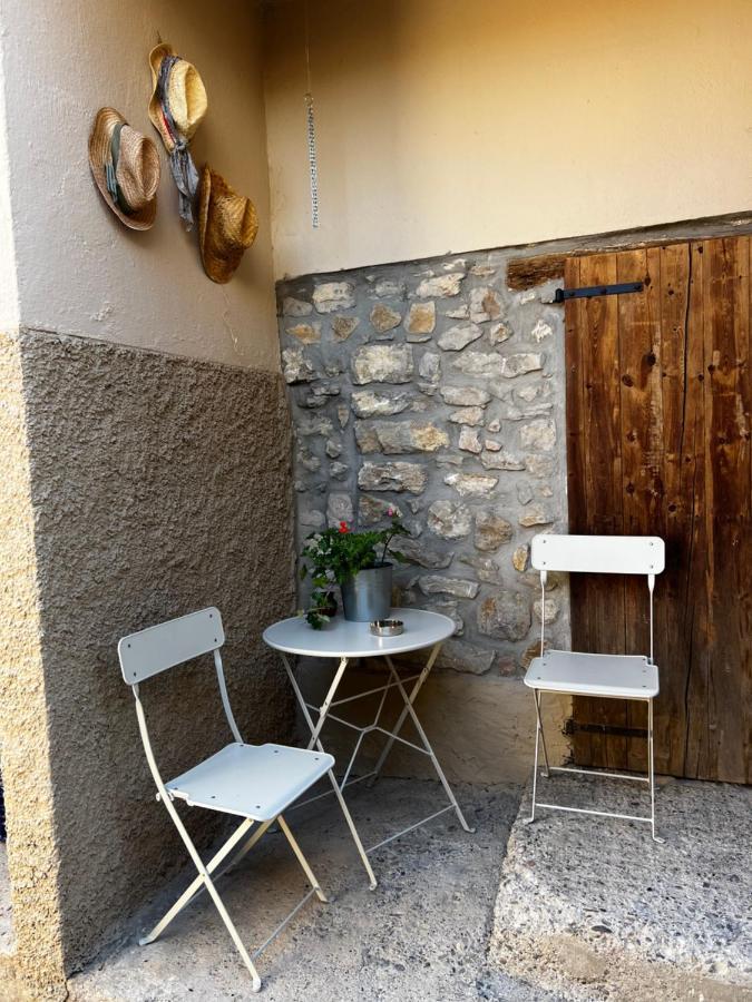Apartaments La Pertusa 1R Piso Corca  المظهر الخارجي الصورة