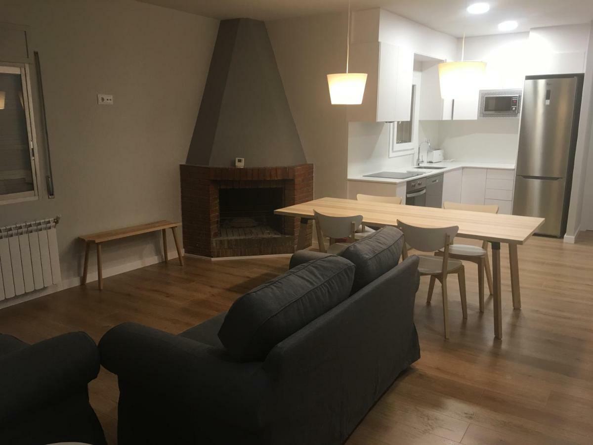 Apartaments La Pertusa 1R Piso Corca  المظهر الخارجي الصورة